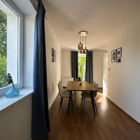 Feelhome-golfclub-terrasse-6 Gaeste-wifi-smart Tv * Ebreichsdorf