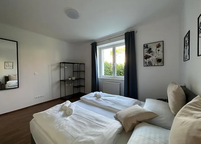 Feelhome-golfclub-terrasse-6 Gaeste-wifi-smart Tv Appartement